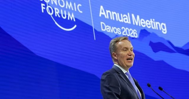 CEO i WEF përballë hetimit të pavarur pas zbulimeve për kontaktet me Epstein