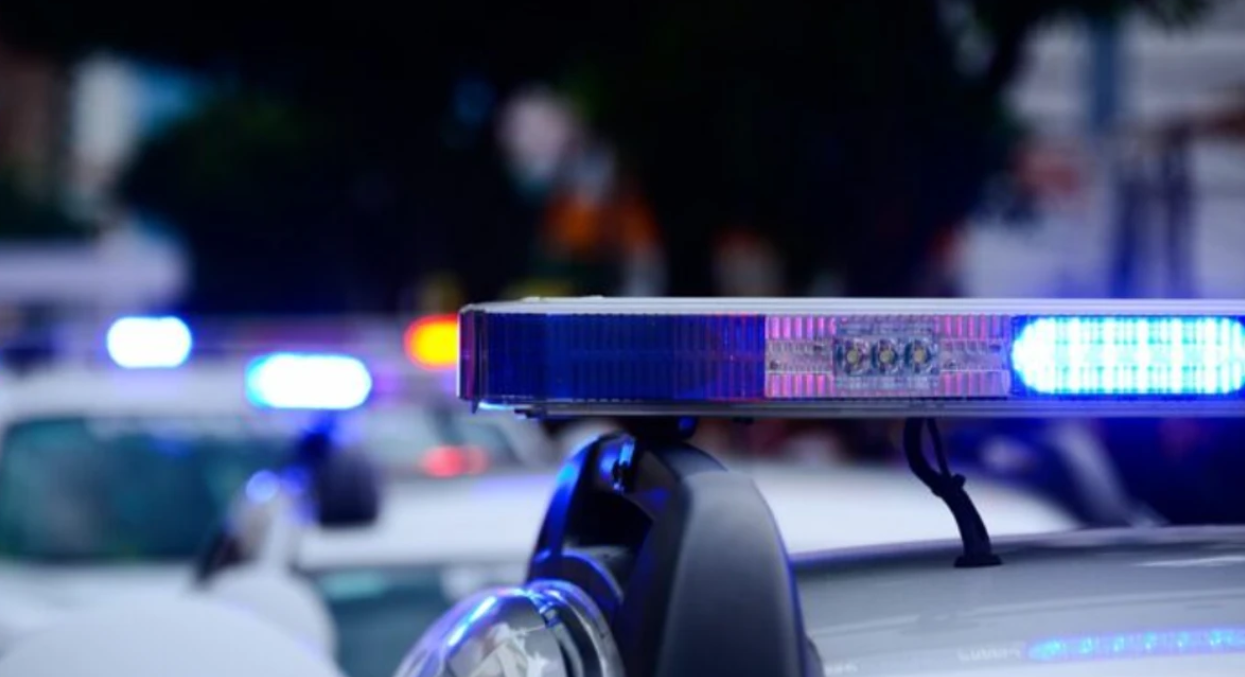 Privohen nga liria tre persona nga Gostivari, policia u gjeti marihuanë