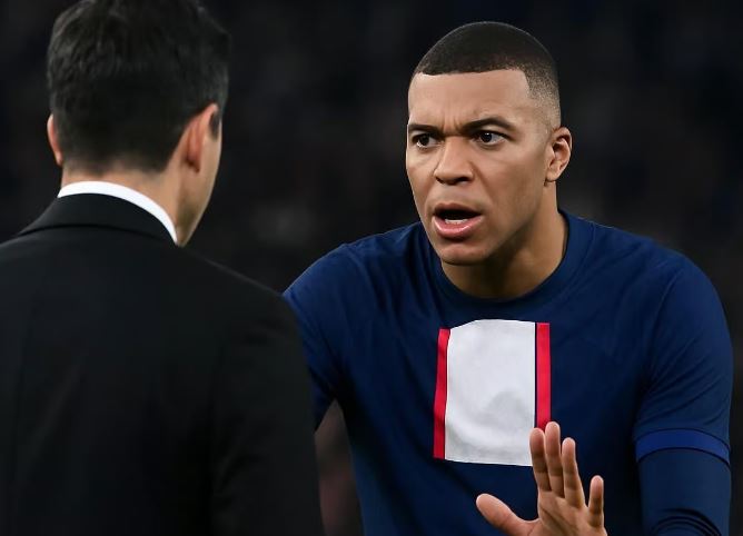 Vazhdon përplasja Mbappe - PSG