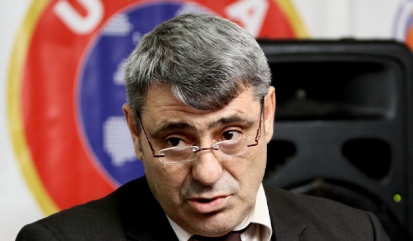 Ja pse përmendet Fadil Vokrri nga boshnjakët! E pabesueshme për disa