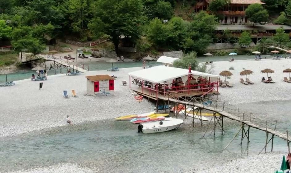 Lumi i Shalës si Tajlanda: “Reise Reporter” e konsideron si një perlë natyrore europiane