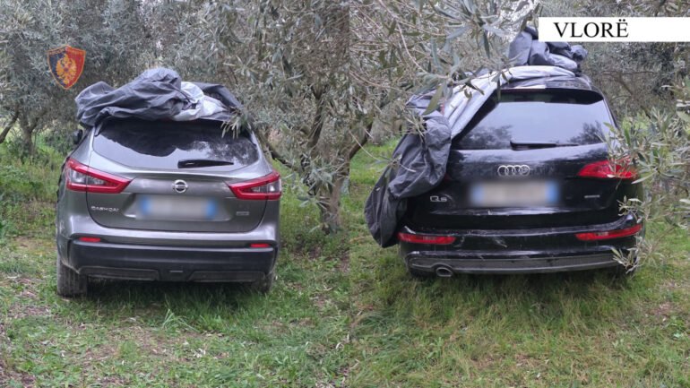  Sekuestrohen dy automjete të vjedhura, brenda u gjetën bidona me benzinë! Policia: Dyshohej se do të përdoreshin për një ngjarje kriminale