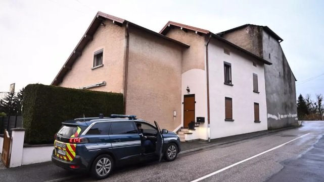 Tronditëse në Francë: Trupat e dy foshnjave zbulohen në një frigorifer, arrestohet një grua