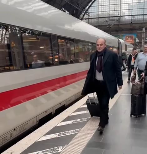 Enver Hoxhaj udhëton për Mynih, merr pjesë në Konferencën e Sigurisë