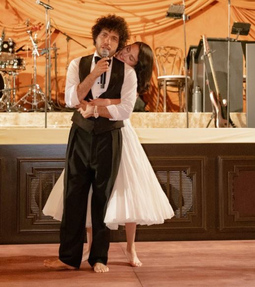 Shën Valentini i parë si burrë e grua për Selena Gomez dhe Benny Blanco