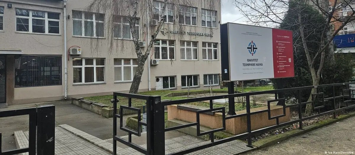 A po mbyllen institucionet e fundit serbe në Kosovë?