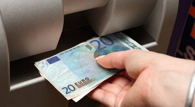 Ky është muaji kur do të ndahet paga e 13-të për sektorin publik 