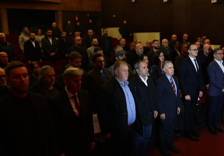 Kuvendi i Gjilanit me seancë solemne për 18-vjetorin e shpalljes së pavarësisë