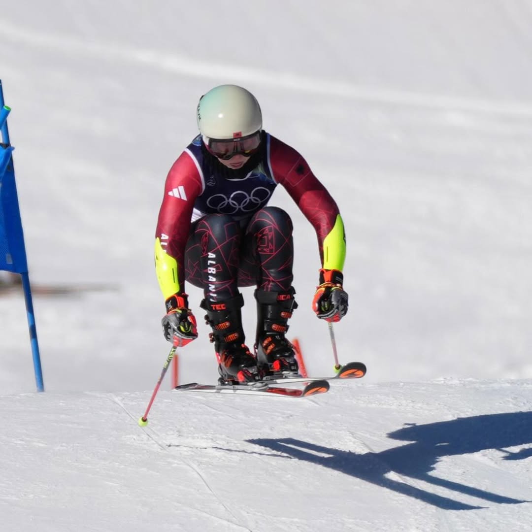 Lara Colturi kryen lëshimin e parë në sllallom, Shiffrin vendos kohën më të shpejtë