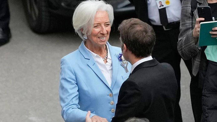 Banka Qëndrore Evropiane: Ende nuk është marrë vendim për largimin e parakohshëm të presidentes Lagarde