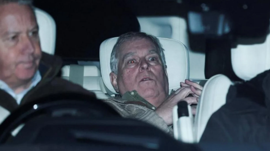 Disa orë pas arrestimit për përfshirjen në dosjen ‘Epstein’, lirohet vëllai i Mbretit Charles, ish-Princi Andrew