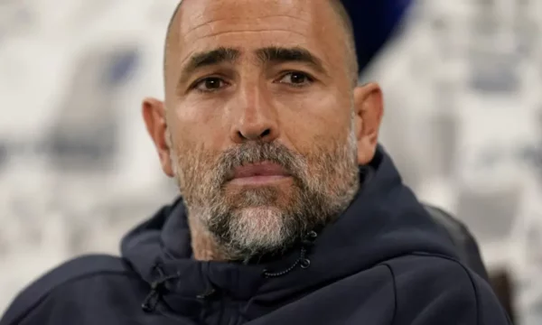 Tudori mund të qëndrojë te Tottenhami për një “kohë të gjatë”