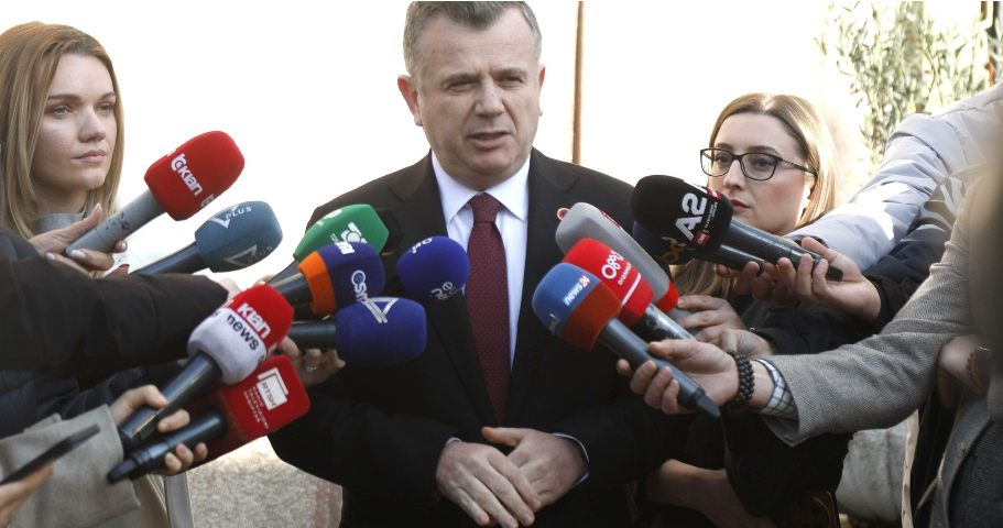 Përfundon mbledhja e Këshillit të Mandateve/ Taulant Balla: Nuk ka një vendim, në Kuvend me dy raporte