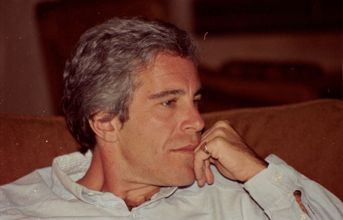  Nga lidhjet e supozuara me Mossad-in te dyshimet se ishte spiun rus! Të vërtetat, gënjeshtrat dhe teoritë e reja konspirative rreth dosjes së Jeffrey Epstein