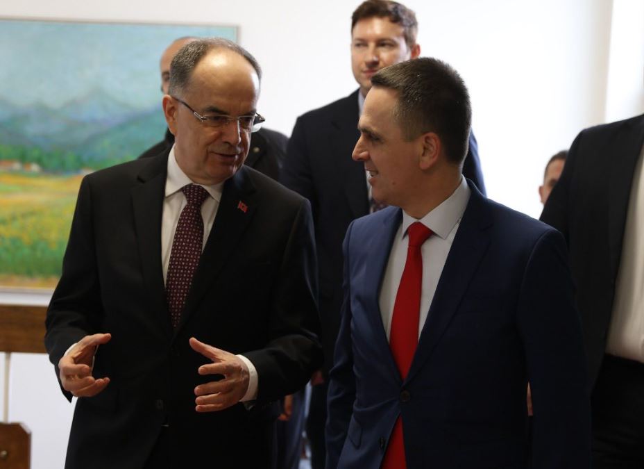 Kasami priti në Tetovë presidentin Begaj
