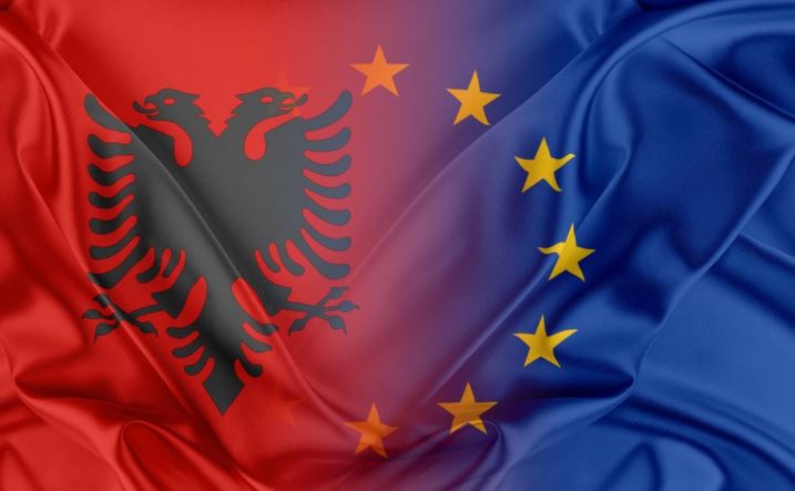 KE propozon shfuqizimin e tarifave roaming për Shqipërinë