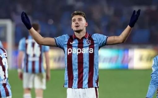 Ernest Muçi barazon rezultatin e Mbappes