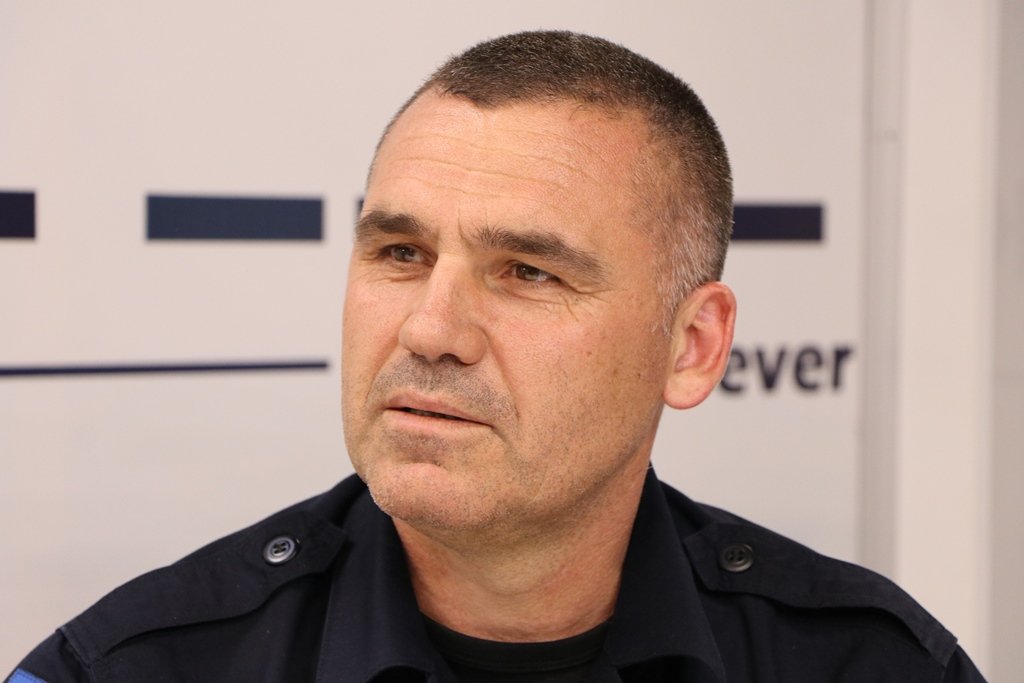 Viti 2025 në Mitrovicë – Qetësi dhe përmirësime në siguri, por sfidat vazhdojnë, Veton Elshani flet për “Bota sot”