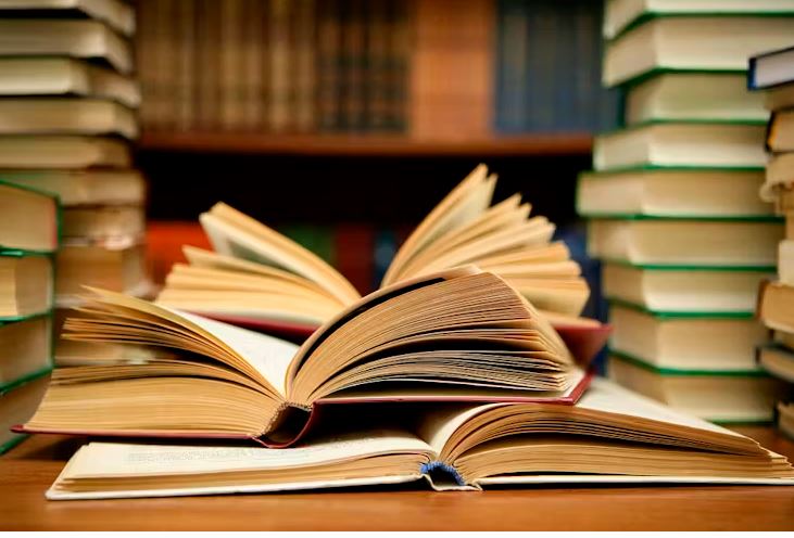 15 librat më të mirë për t’u lexuar sipas BBC