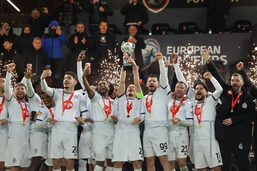 Dinamo padiksutim është një nga skuadrat pretendete për të fituar titullin