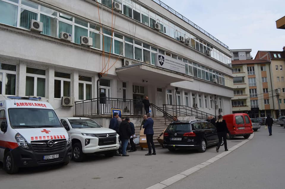 E rëndë: Një foshnjë dërgohet pa shenja jete në Emergjencën e Mitrovicës