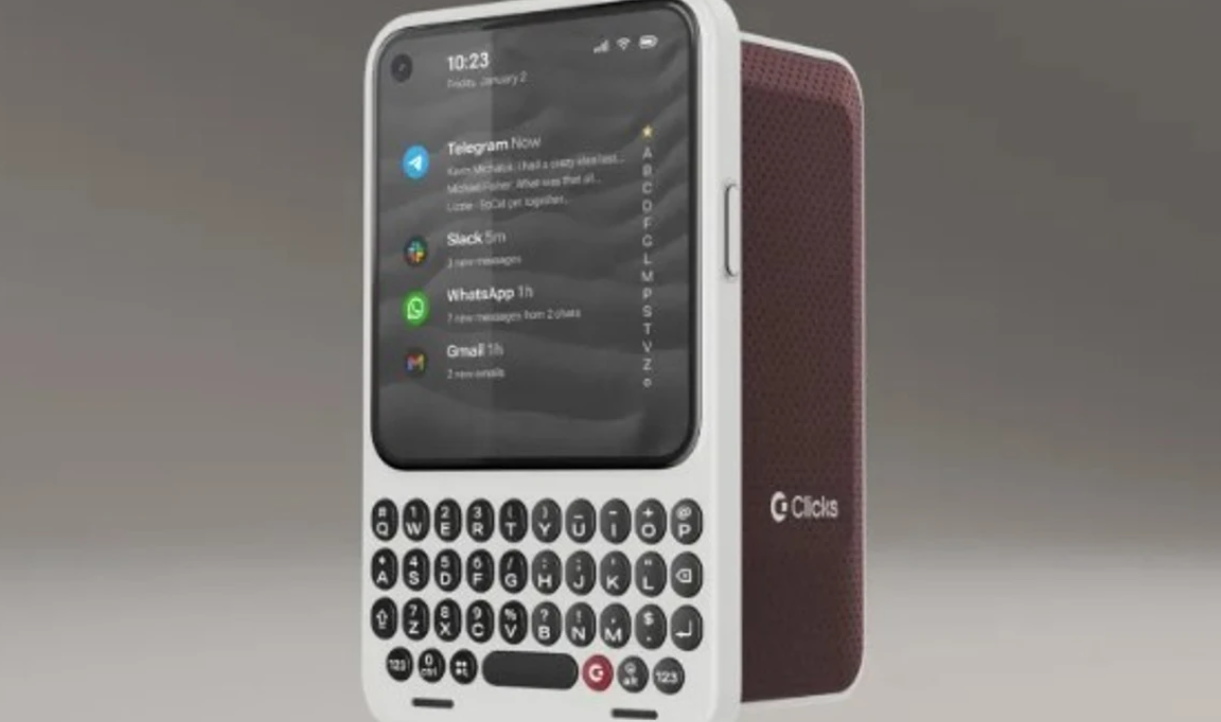 Clicks Communicator është një Blackberry për telefonin tuaj