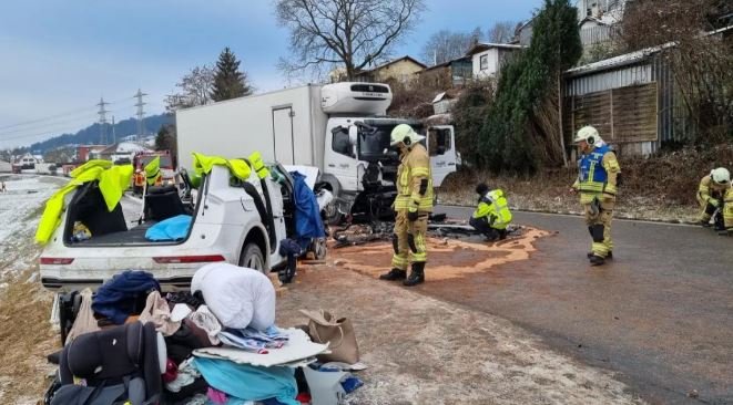 Aksidentohet rëndë familja pesë anëtarësh nga Rahoveci, po ktheheshin në Gjermani