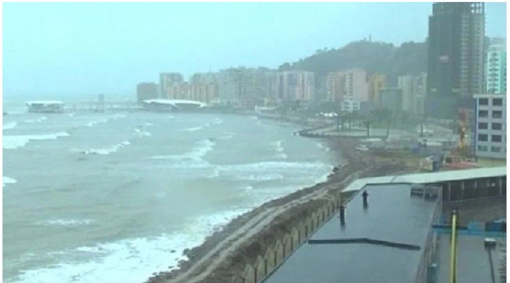 Moti i keq në vend/ Anulohen lundrimet me traget Sarandë-Korfuz, shkak era e fortë dhe dallgët