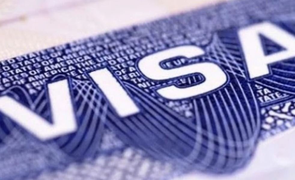 SHBA pezullon përkohësisht dhënien e vizave edhe për Maqedoninë e Veriut