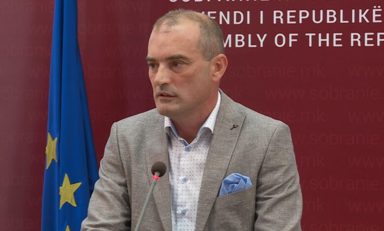 Snopçe: VLEN heshti për diasporën dhe kontribuoi në përjashtimin e saj