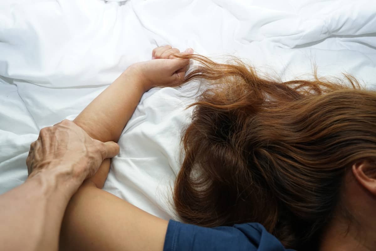 E rëndë në Ferizaj: Babai dyshohet se abuzoi seksualisht me vajzën e mitur