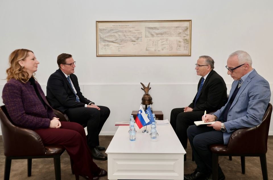 Hamza takon ambasadorin Blaj, kërkon mbështetjen e Sllovenisë për rrugën evropiane të Kosovës