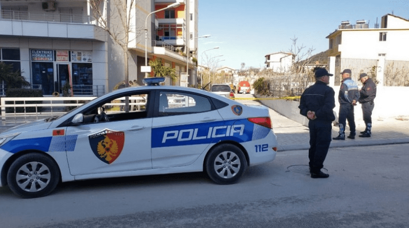 Vrasja e 57-vjeçarit, lihen në burg tre të arrestuarit