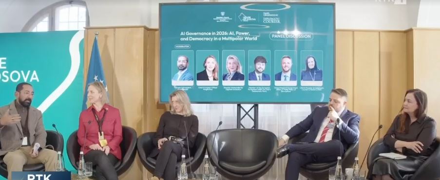 Davos: Harmonizimi global esencial ndaj AI, pushtetit e demokracisë