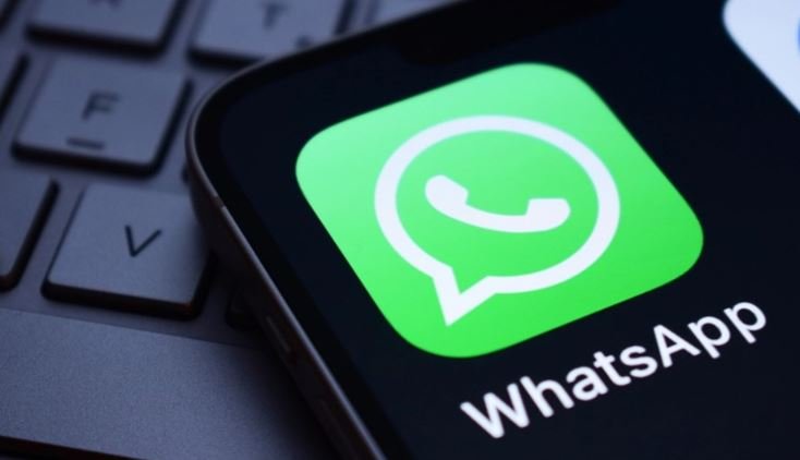 WhatsApp nën mbikëqyrje të rreptë nga BE-ja: Çfarë rreziqesh identifikohen për përdoruesit?