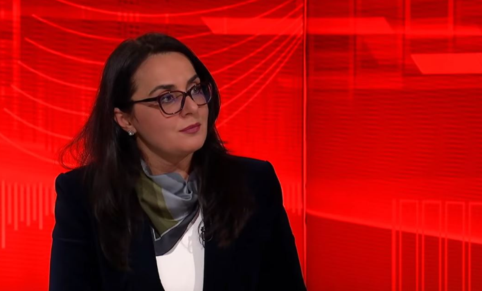 Lushaku: Votoj kundër dorëheqjes së Abdixhikut, ai duhet ta vazhdojë misionin