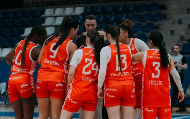 Bashkimi dominon ndaj Tiranës