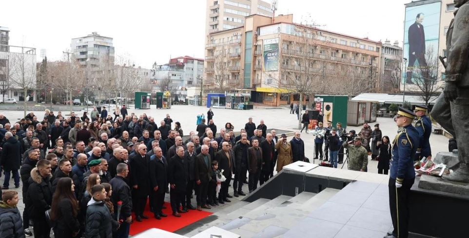 Haradinaj: Zahir Pajaziti, Hakif Zejnullahu dhe Edmond Hoxha i dhanë rrugë lirisë së Kosovës