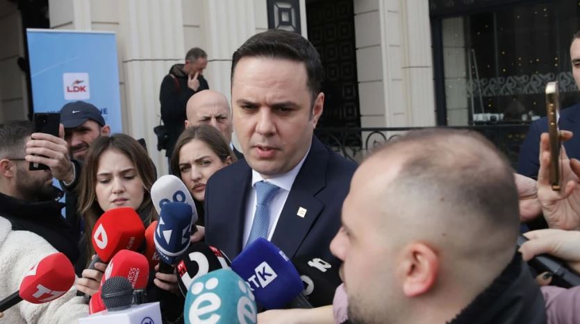 Abdixhiku: Do të dëshiroja që kjo ditë të shënohet me maturitet politik, me debate të hapura
