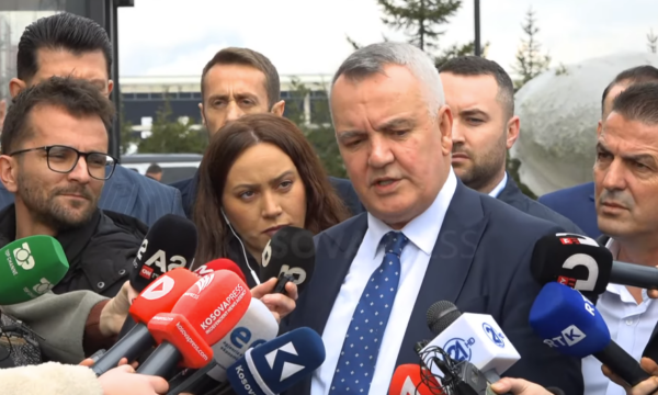 Imri Ahmeti: Sot s’ka garë zgjedhore dhe kandidatura, do të vendoset për dorëheqjen e Abdixhikut