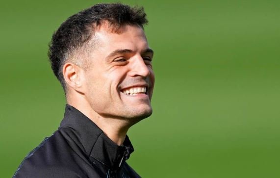 Chelsea përgatit ofertën e dytë për Xhakën