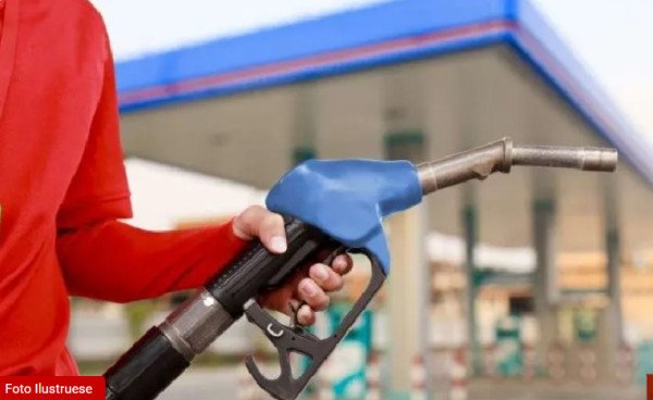 ​Shtrenjtohet sërish nafta, këto janë çmimet e derivateve për sot