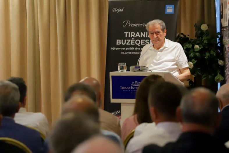Revolta për dorëheqjen e kryeministrit, Berisha: Janë ngritur kundër një diktature autoritare