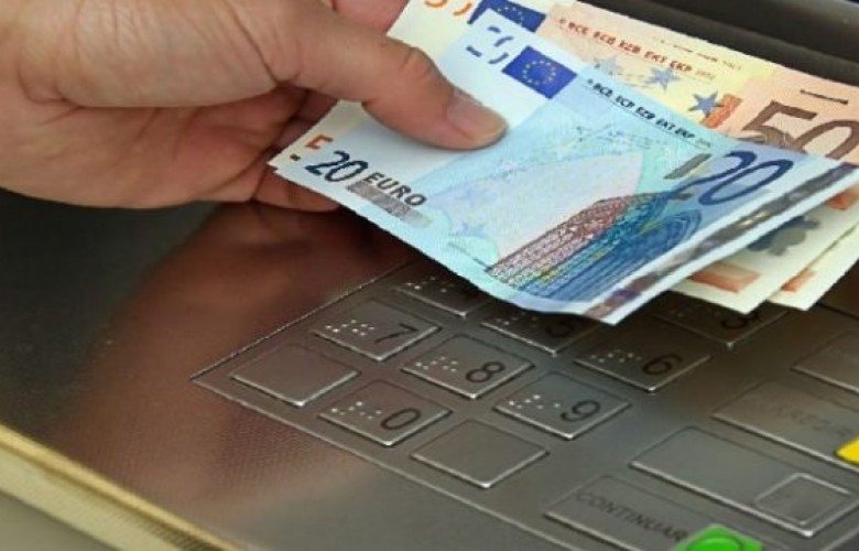 Profesori i ekonomisë: Rritja e pagës minimale mund të shtojë punësimin ilegal 