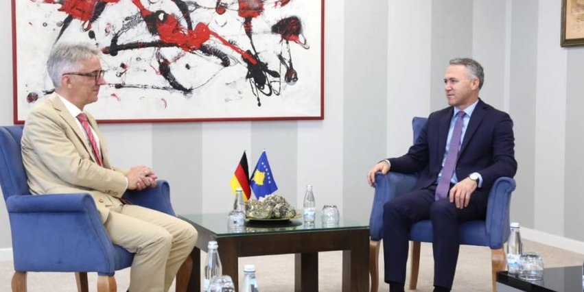 Zulfaj  Mbështetja e Gjermanisë është kyçe për integrimin evropian të Kosovës