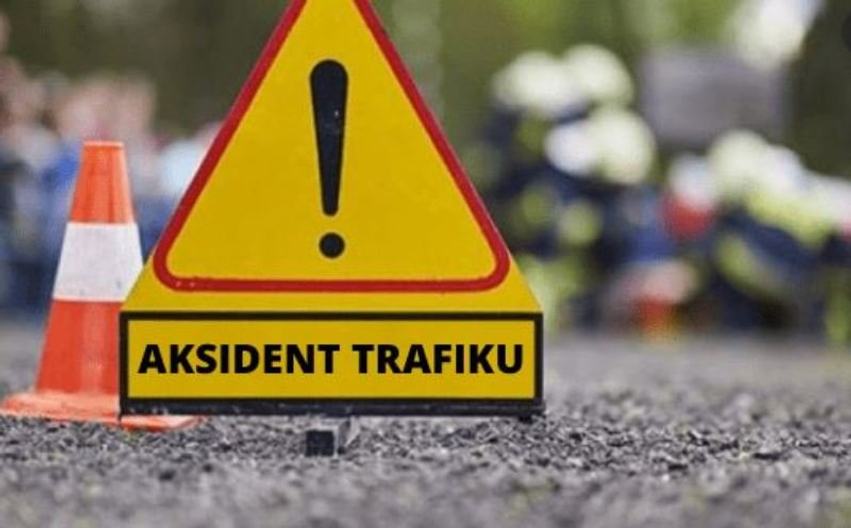 vdes-kembesori-qe-u-godit-javen-e-kaluar-nga-nje-veture-ne-peje