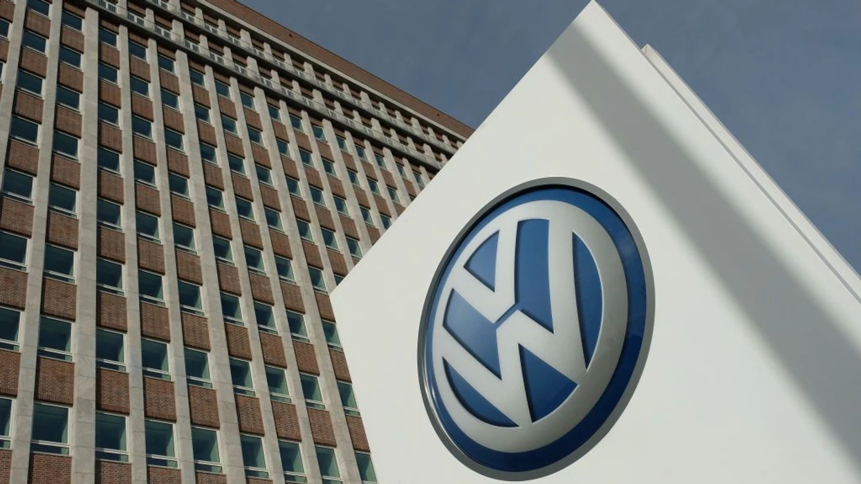 Volkswagen flet hapur pas raportimeve se mund të shesë disa marka