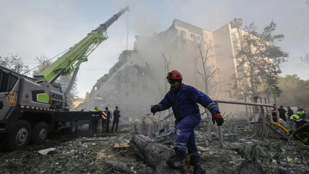 Sulmet masive ruse në Kiev/ Shkon në 30 numri i viktimave, Ukraina shpall ditë zie