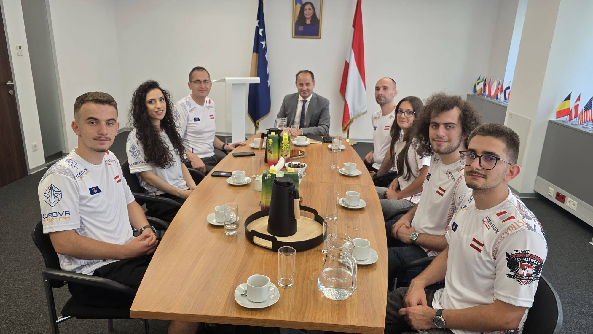 Kosova Cyber Team vizitoi Ambasadën e Republikës së Kosovës në Austri