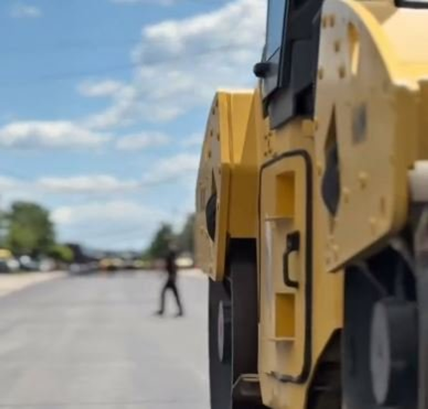 Në Obiliq nis asfaltimi i segmentit 450 metra